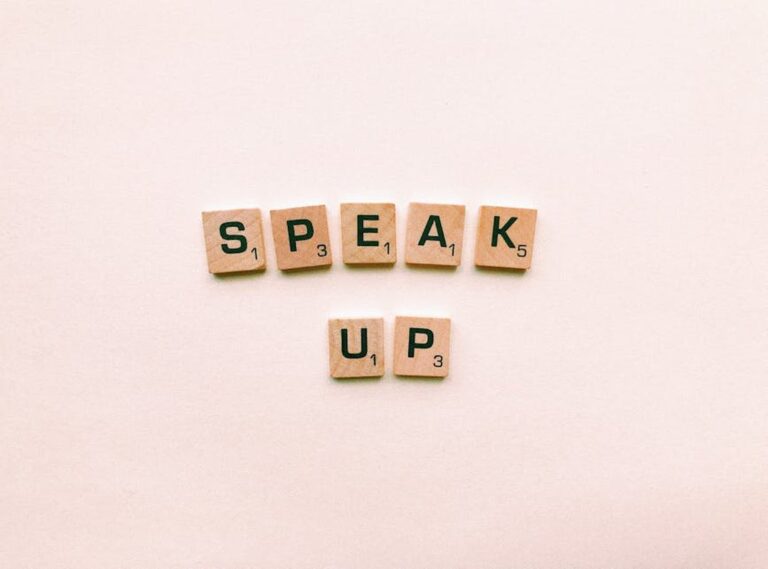 huggy wuggy omalovánky